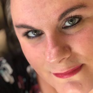 Meet your Posher, Devon